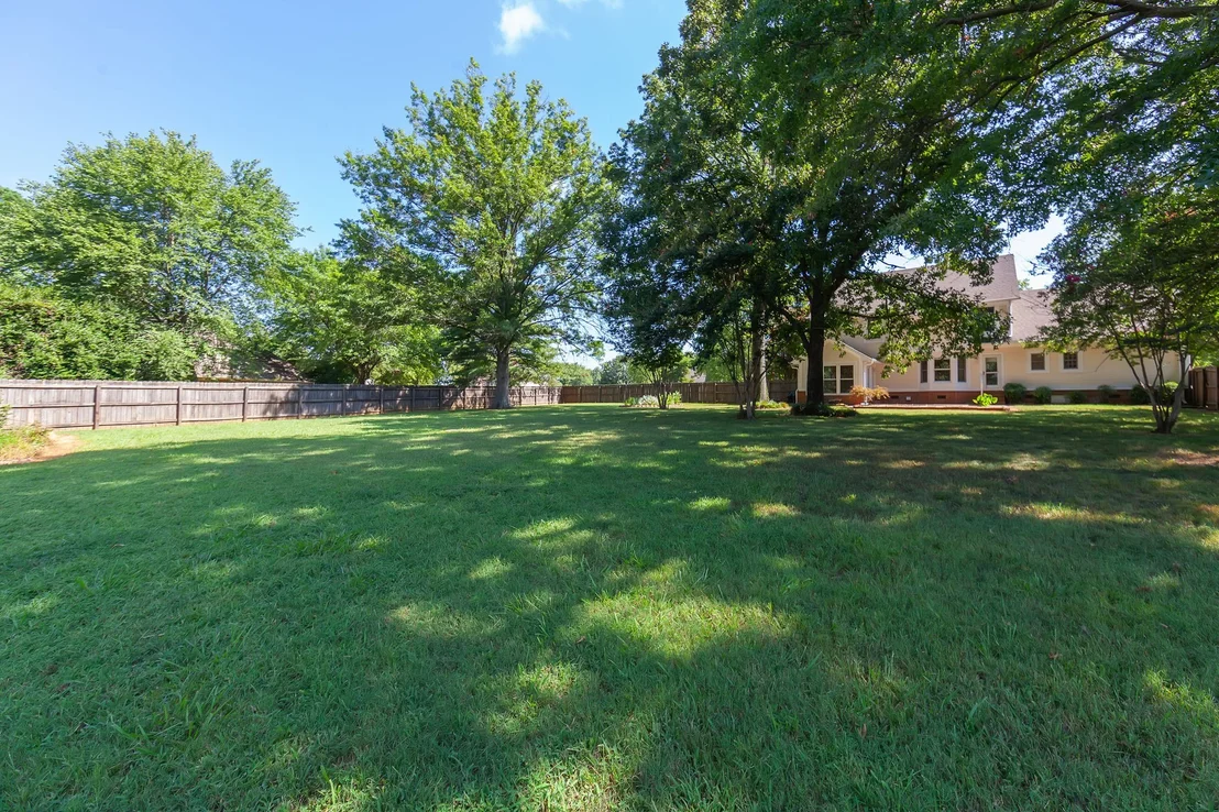 Photo of 465 Shadow Ridge Dr