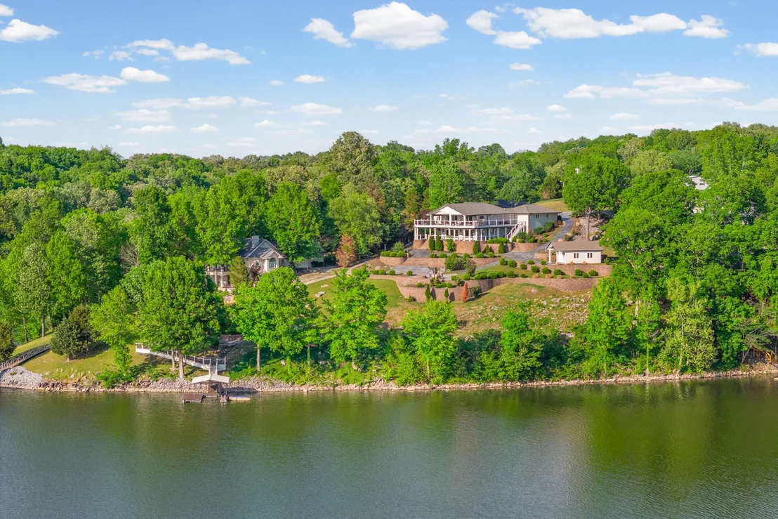 Photo of 401 Pollard Cir
