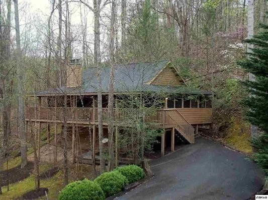 Photo of 806 Beaver Run Way