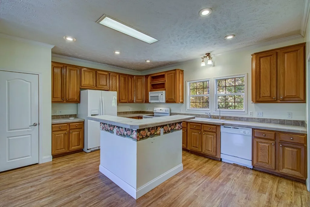 Photo of 345 Hance Way