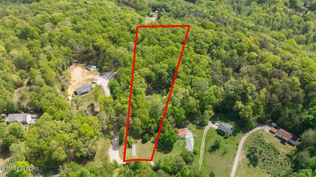 Photo of 8908 Ellis Lane