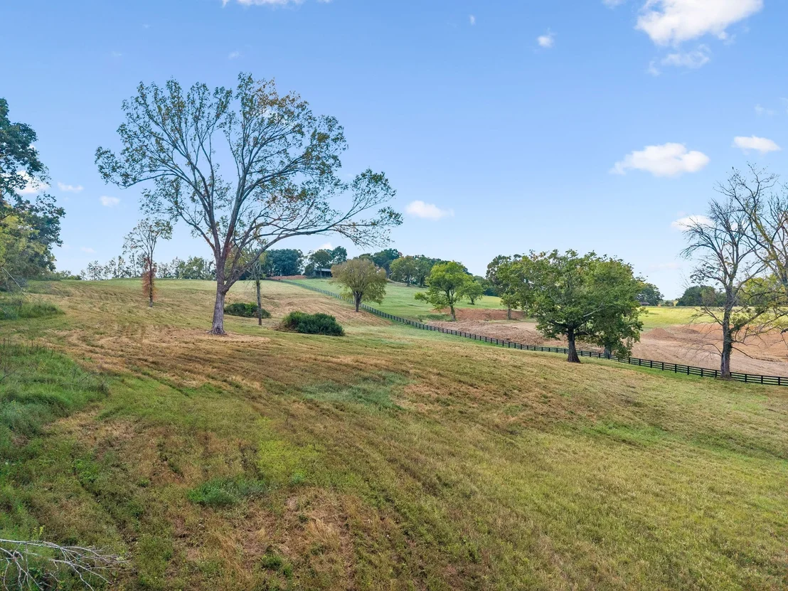 Photo of 1025 Tulloss Rd