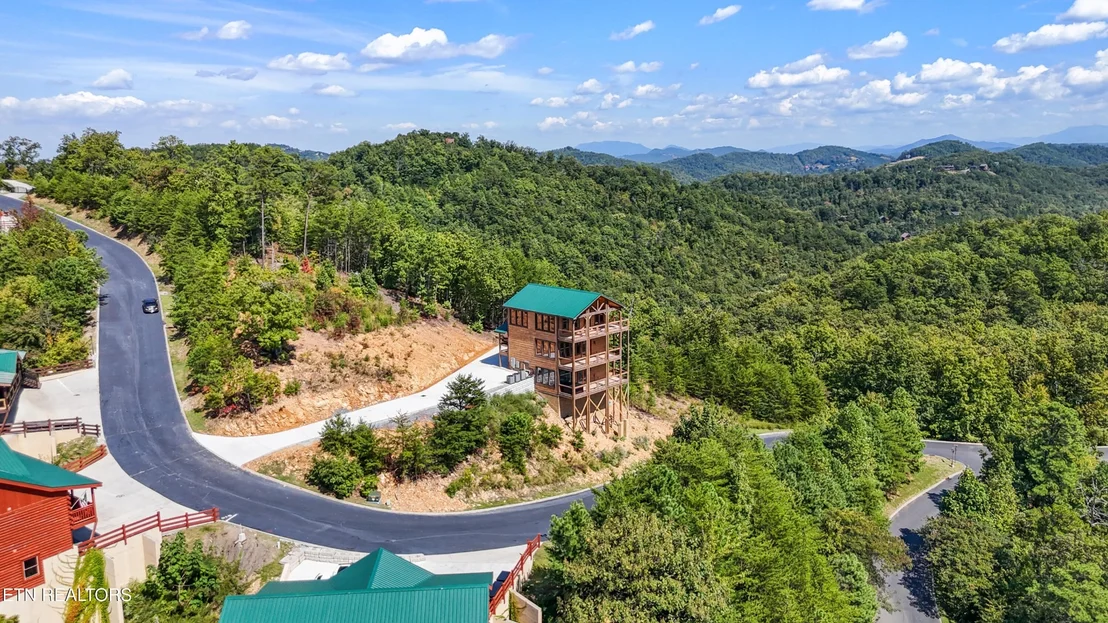 Photo of 2412 Mountain Ridge Way