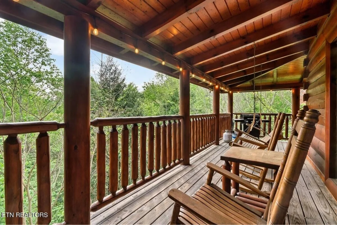 Photo of 2140 Bear Haven Way