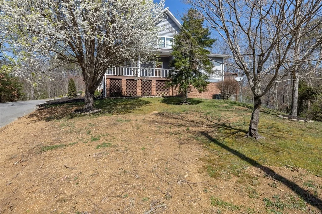 Photo of 1044 Shadow Ridge Drive