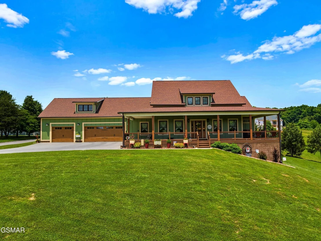 Photo of 2545 Amanda Lane