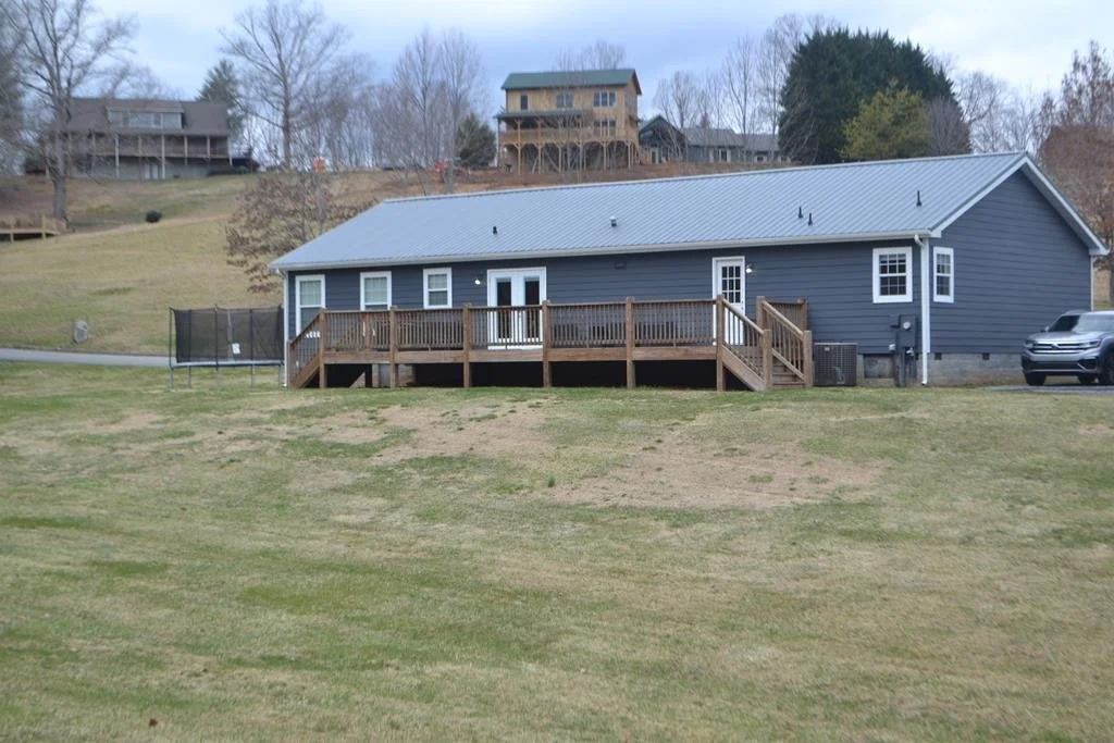 Photo of 3949 Roundtop Drive