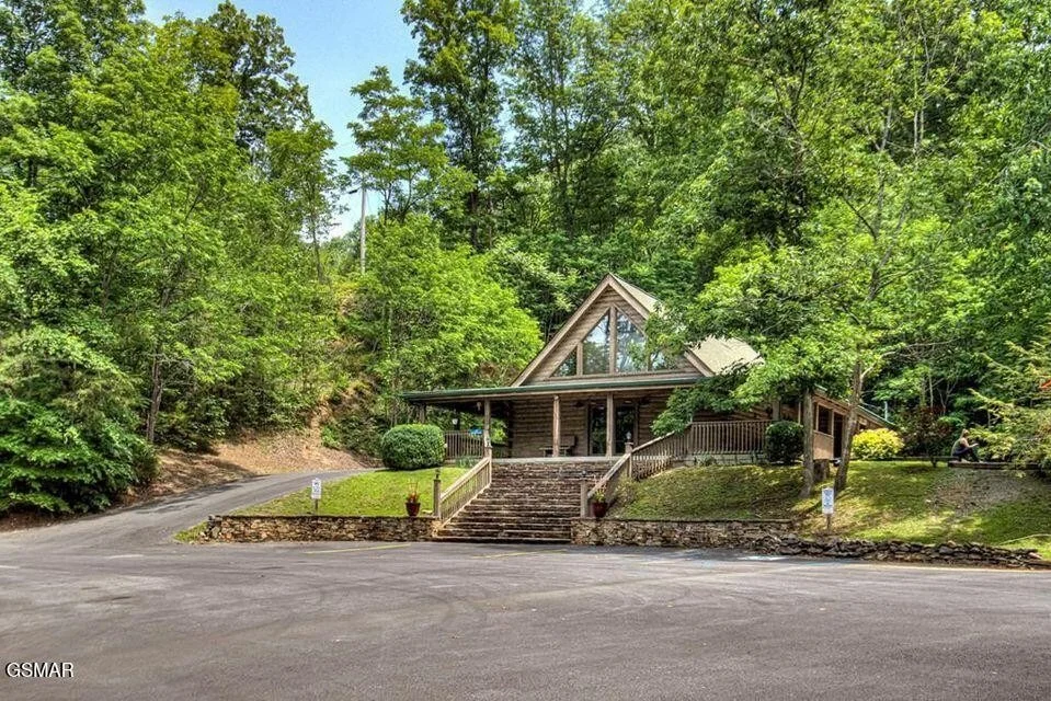 Photo of 2505 Fleming Way
