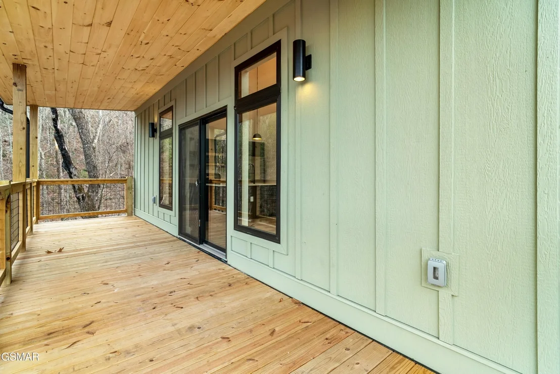 Photo of 2232 Spurling Road