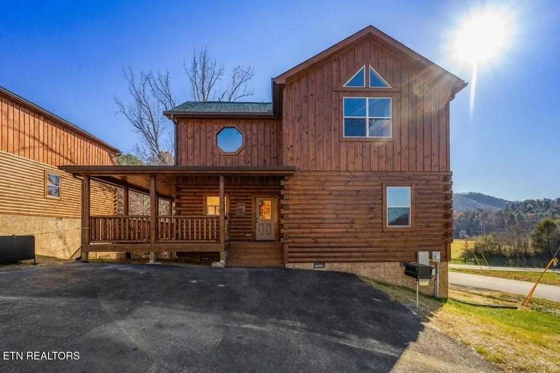 Photo of Unit 1 at 304 City View Way