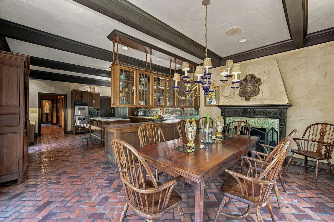Photo of 18 Windwood Drive