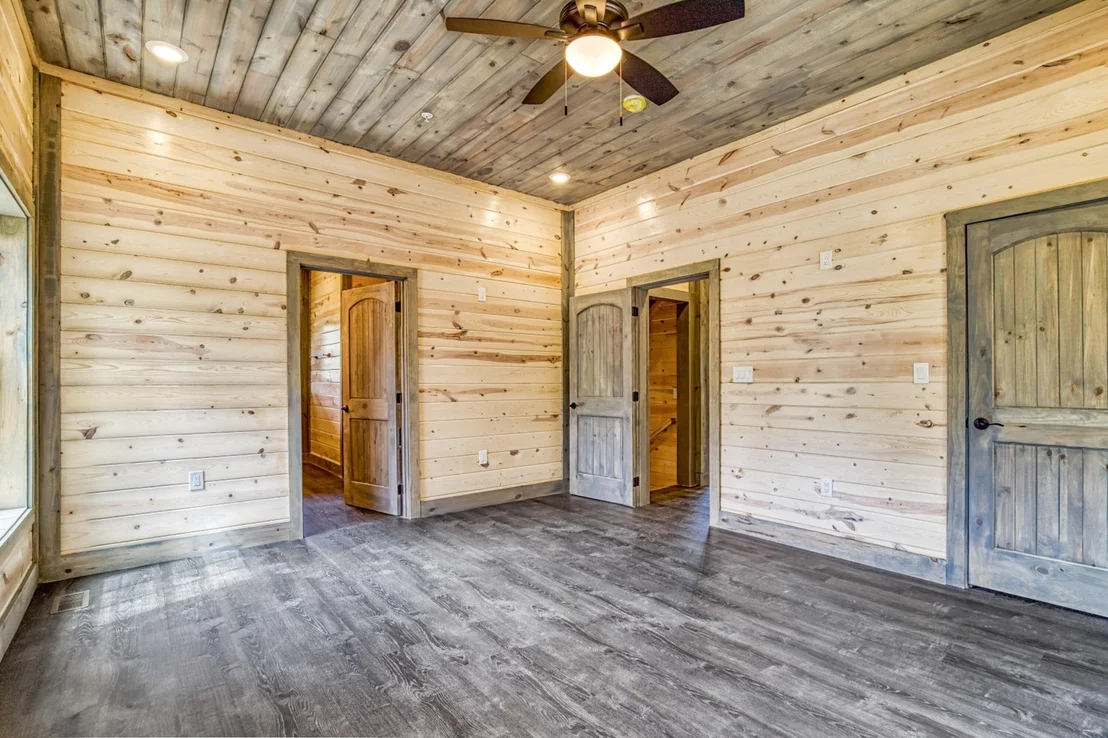 Photo of 712 Golden Eagle Way