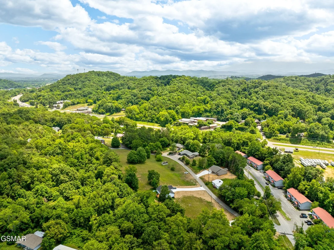 Photo of 1018 Cedar Ln