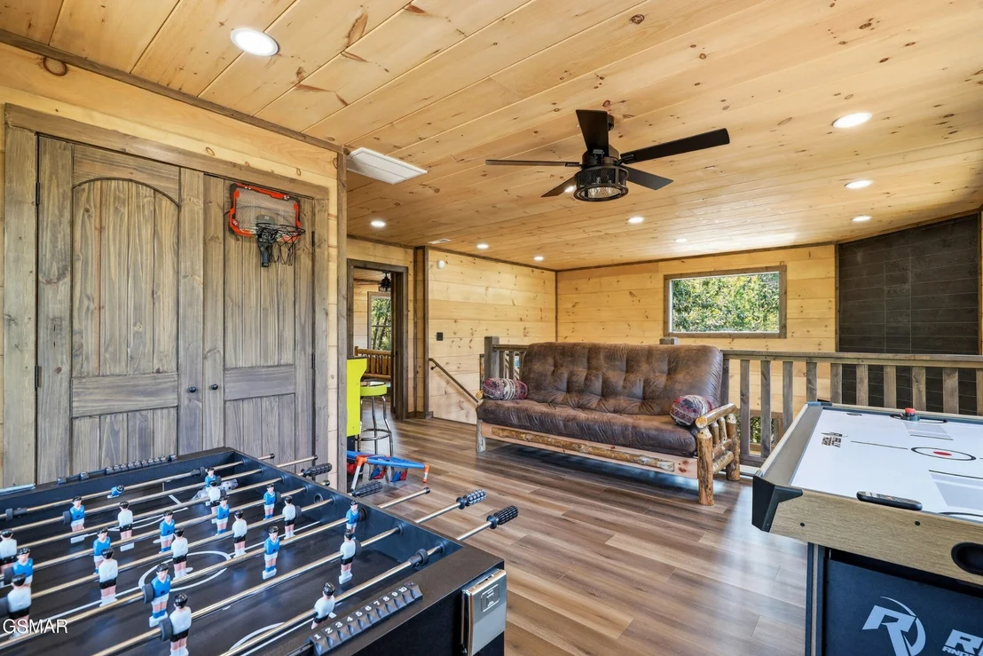 Photo of 606 Cedar Road