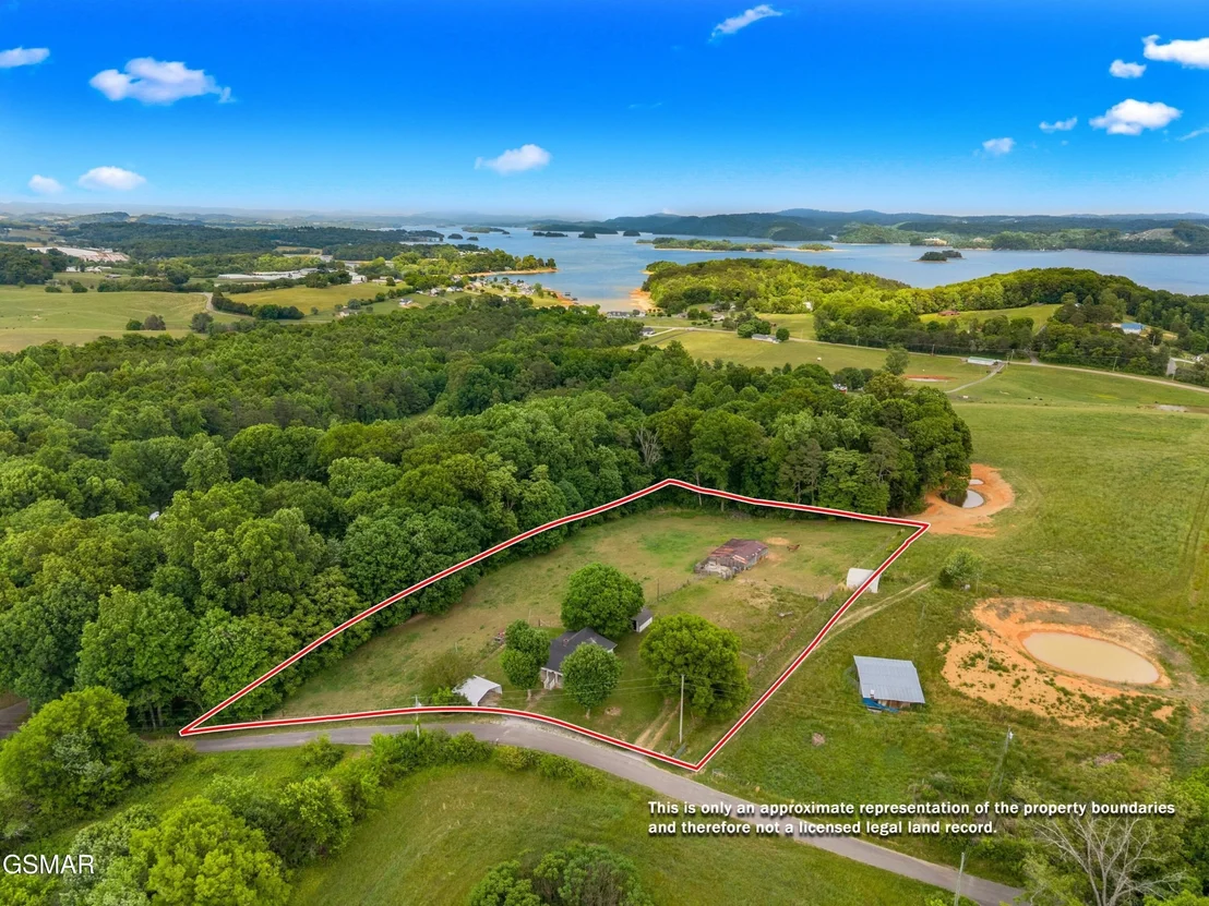 Photo of 485 Longmire Road
