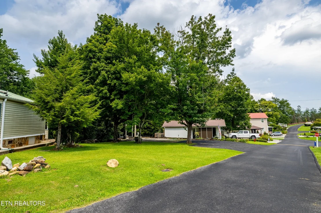Photo of 449 Mountain Thrush Drive