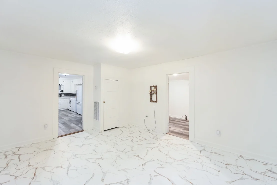 Photo of 35 Vick Rd