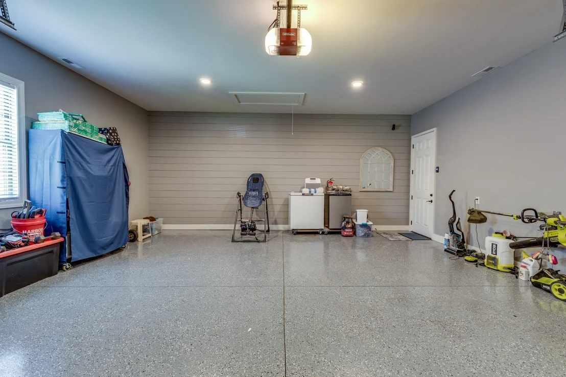 Photo of 105 Andrews Dr