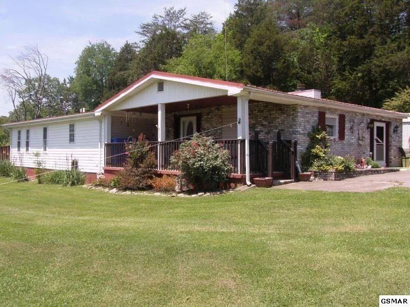 Photo of 3240 Grove Road