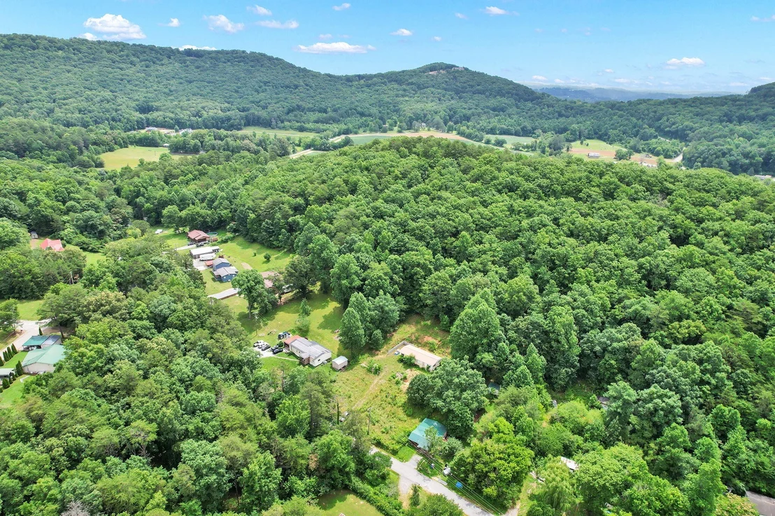 Photo of 1241 Upper Cove Loop
