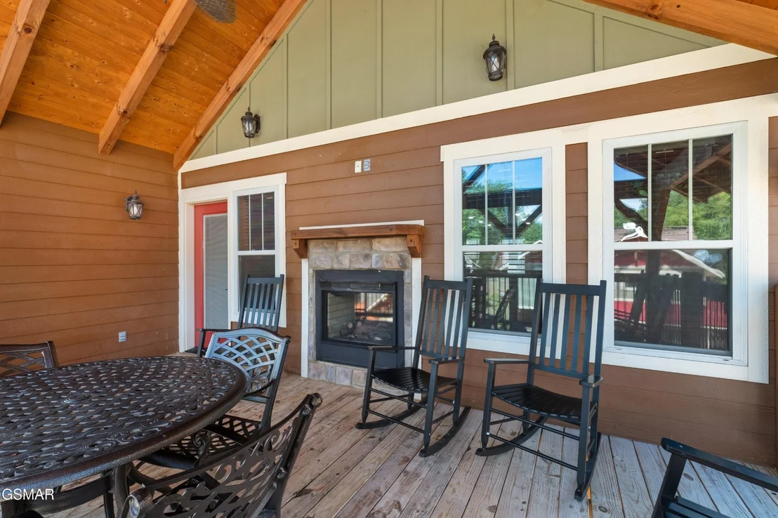 Photo of 810 Blacksmith Way