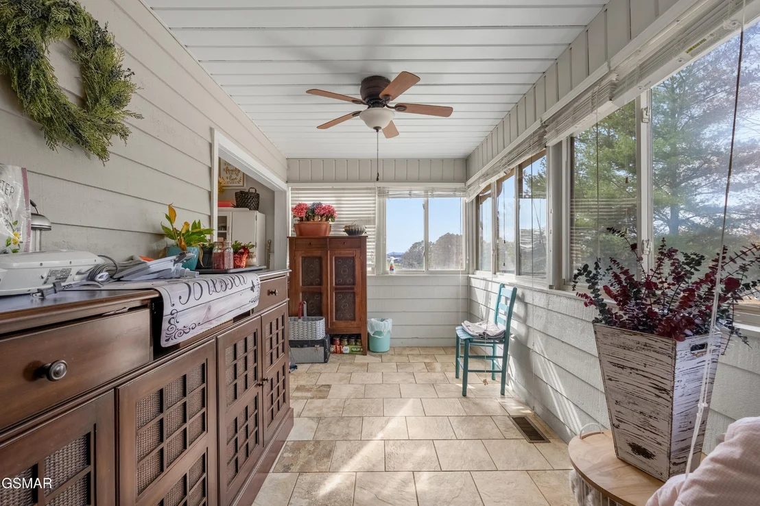 Photo of 1266 Sunrise Drive