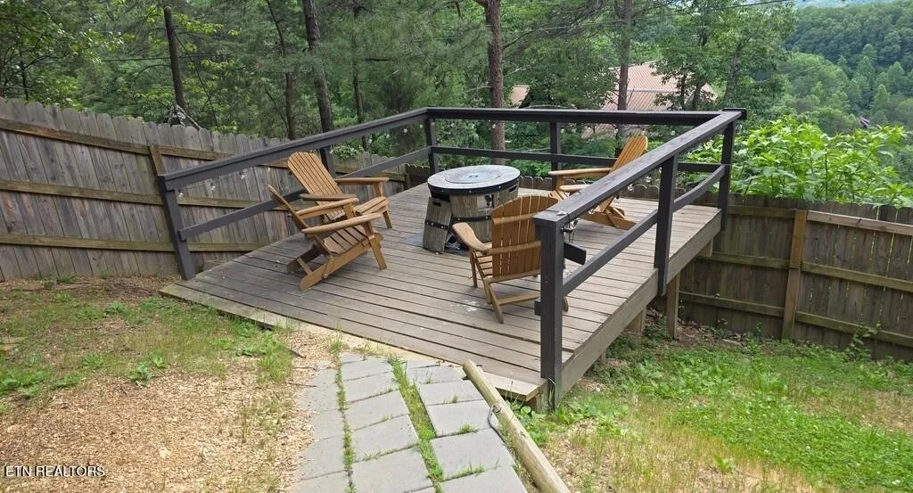 Photo of 3073 Engle Town Rd