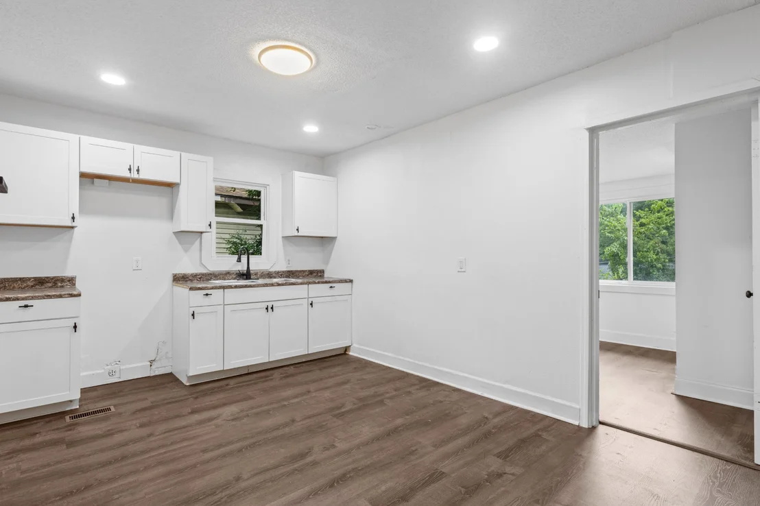 Photo of 1704 Tunnel Boulevard