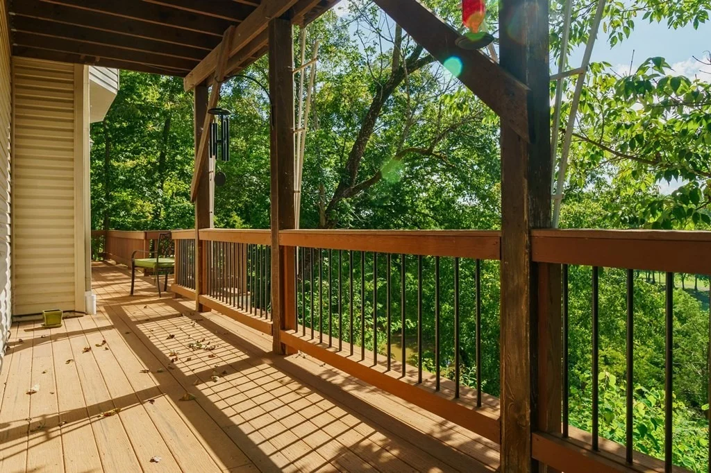 Photo of 1065 Kodak Road