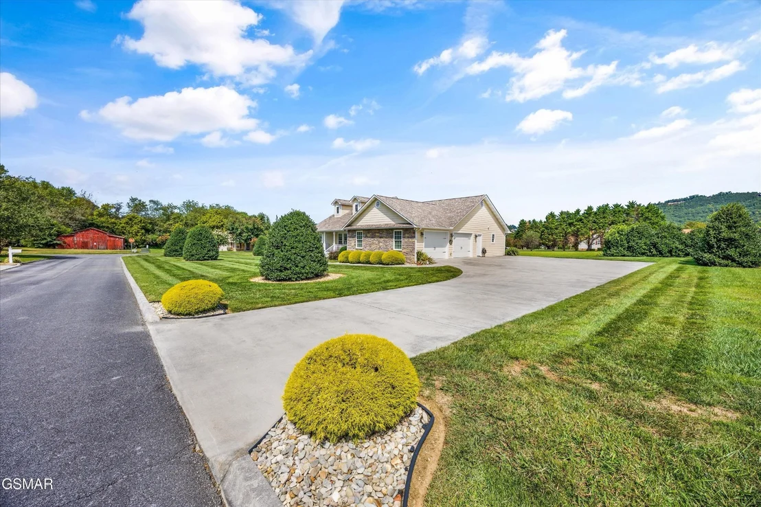 Photo of 3490 Colton Circle