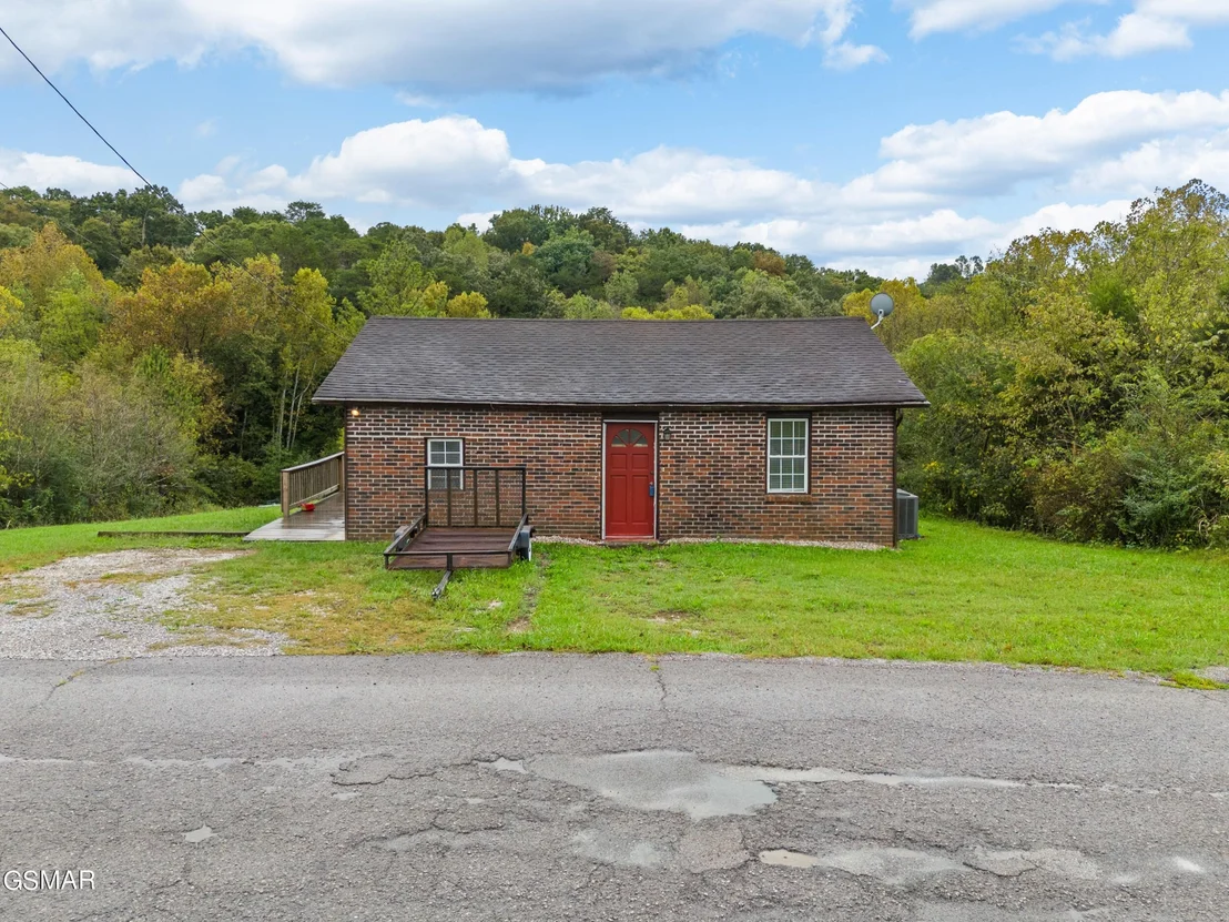 Photo of 9726 Clift Road