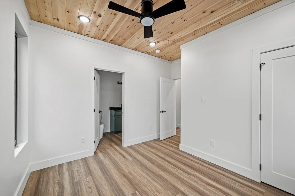 Photo of 414 Compass Point Way
