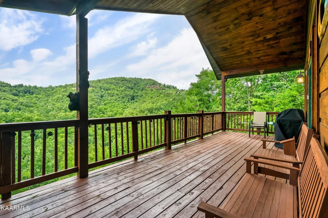 Photo of 4179 Chamberlain Lane