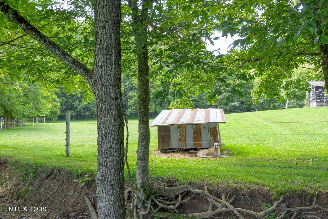 Photo of 3000 Upper Caney Valley Rd