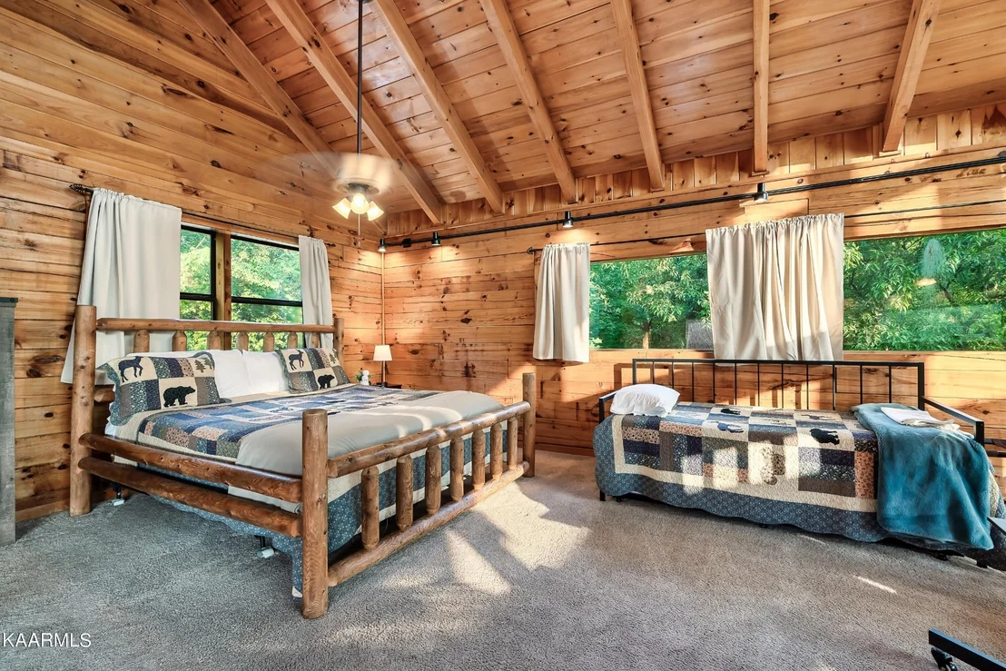 Photo of 529 Hideaway Ridge Circle