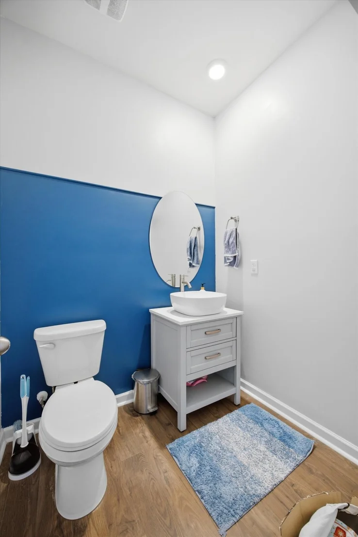 Photo of 49 Ridgelake Circle
