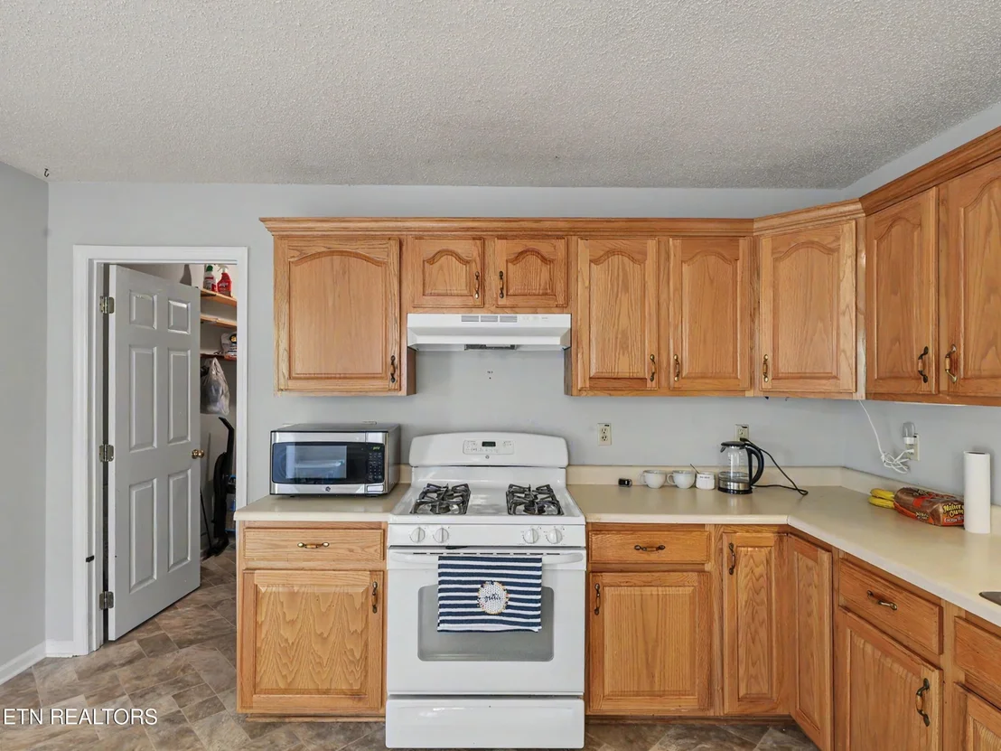 Photo of 862 Hinkle Estates Drive