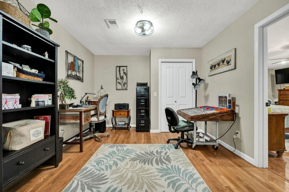 Photo of 718 Dewind Drive