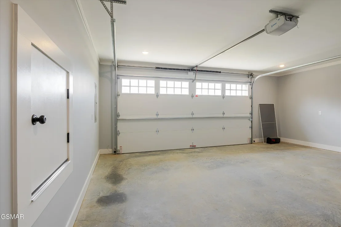 Photo of 2421 Iron Forge Way