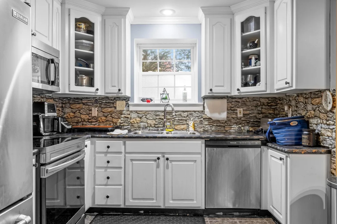 Photo of 7416 Splendid View Drive