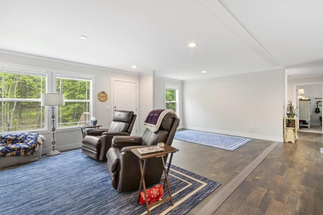 Photo of 170 Lynx Ln