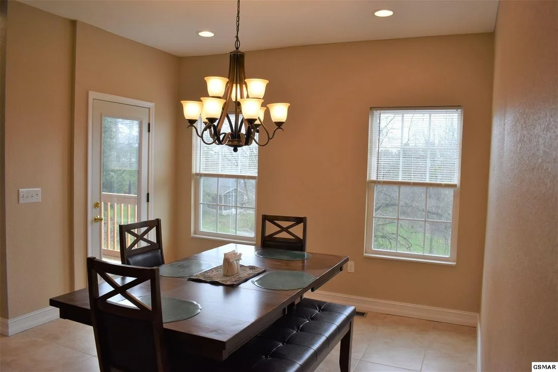 Photo of 817 Thomas Circle