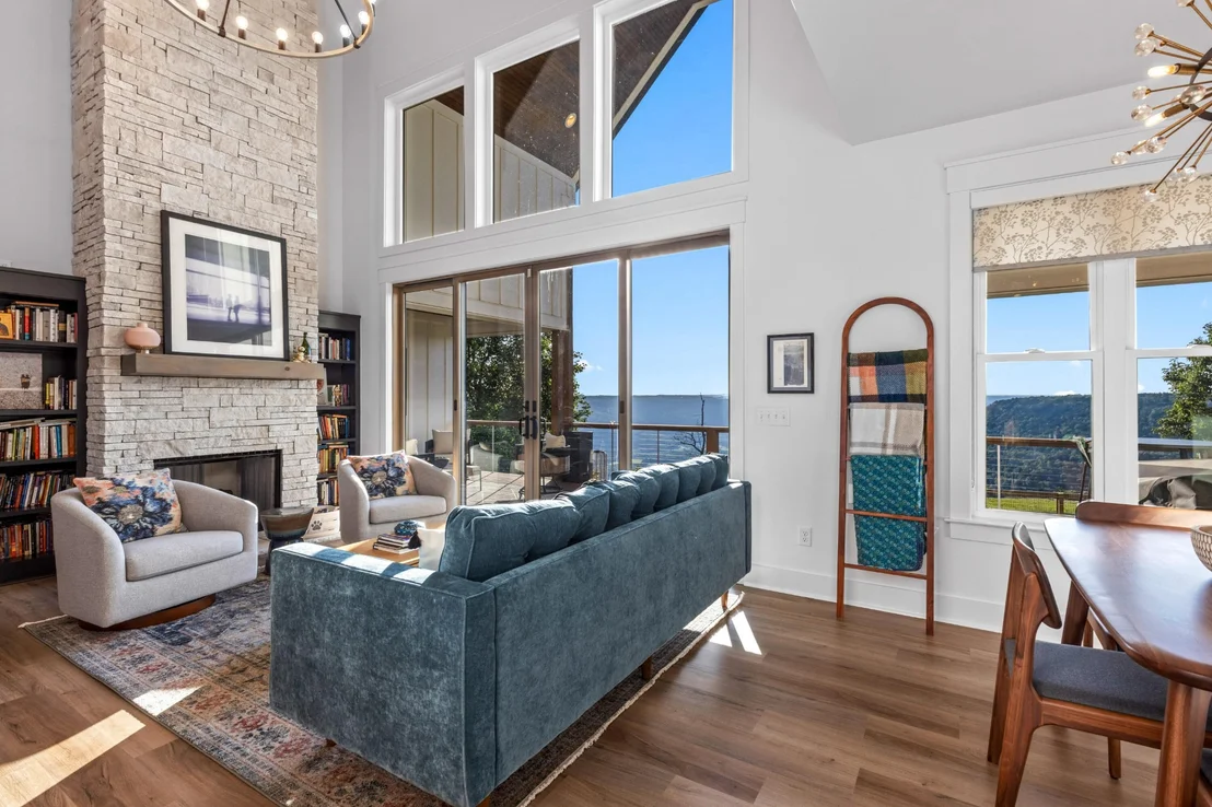 Photo of 925 Sunset Circle