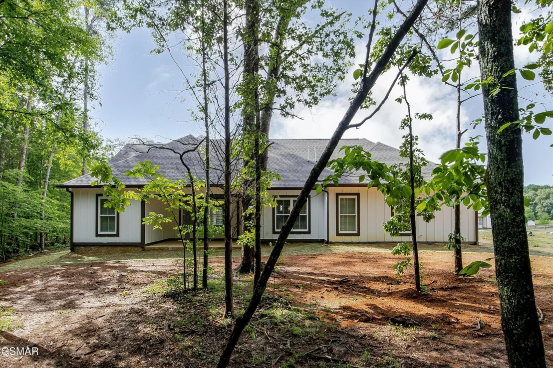 Photo of 2421 Iron Forge Way