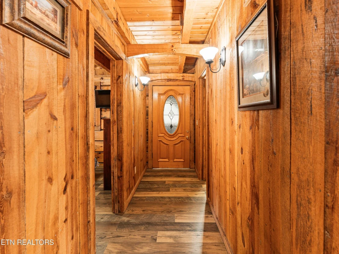 Photo of 1083 Bryan View Rd