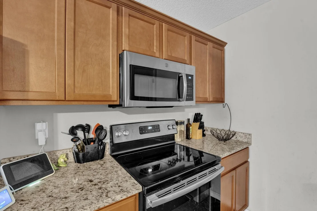 Photo of 9510 ECKLEY PL