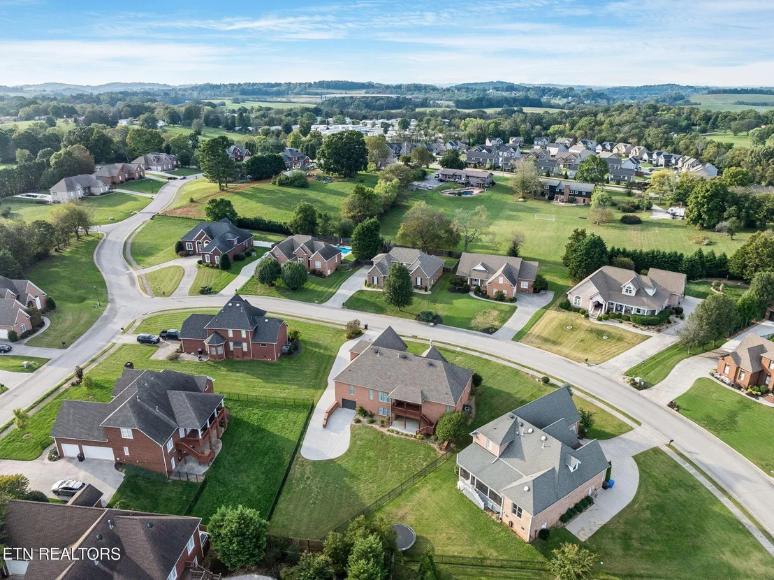 Photo of 1639 Pinnacle Point Drive