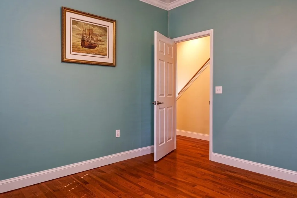 Photo of 1065 Kodak Road