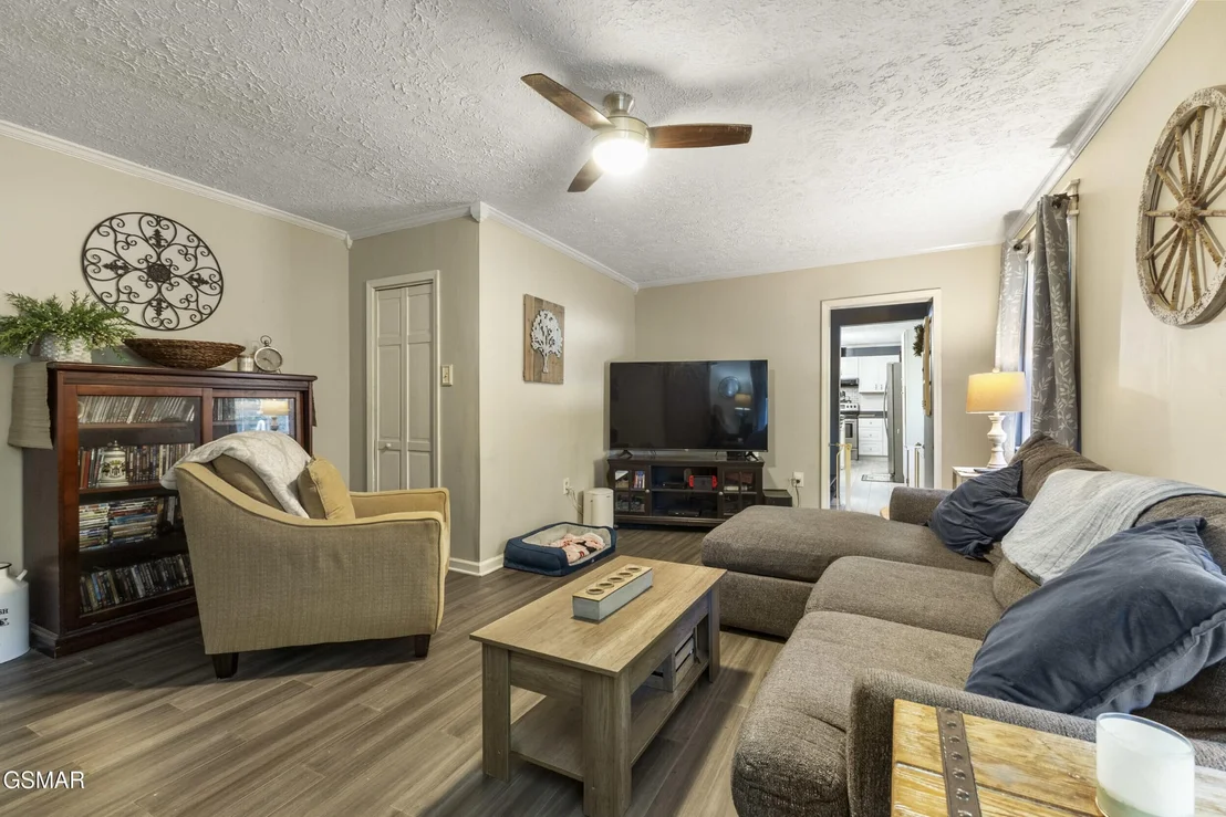 Photo of 2143 Hill Trail Drive