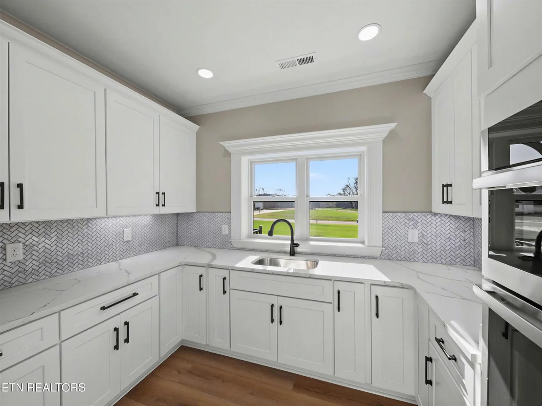 Photo of 5918 John Drive